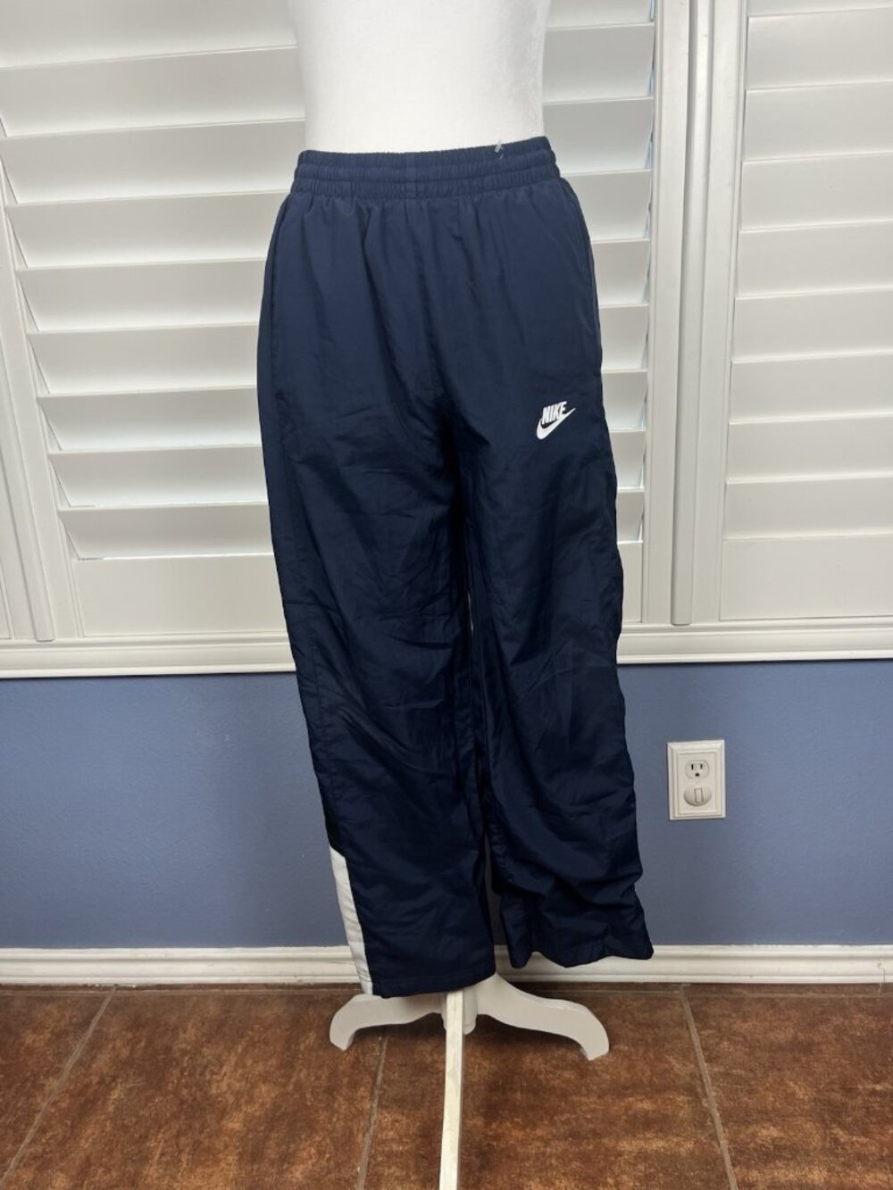 Nike Kids Size L Navy Blue White Lined Athletic Track Pants